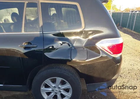 2012 Toyota Highlander Se V6 z USA, uszkodzony, nr VIN 5TDZK3EH5CS074887